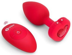 Анальная пробка с вибрацией и пультом управления B-Vibe Vibrating Heart Plug M/L Red 54015770000 фото